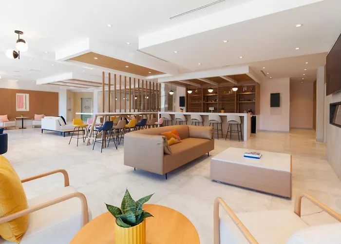 Strata Hotel