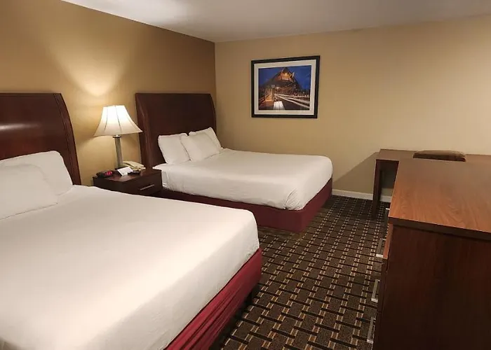 Nashoba Valley Inn & Suites