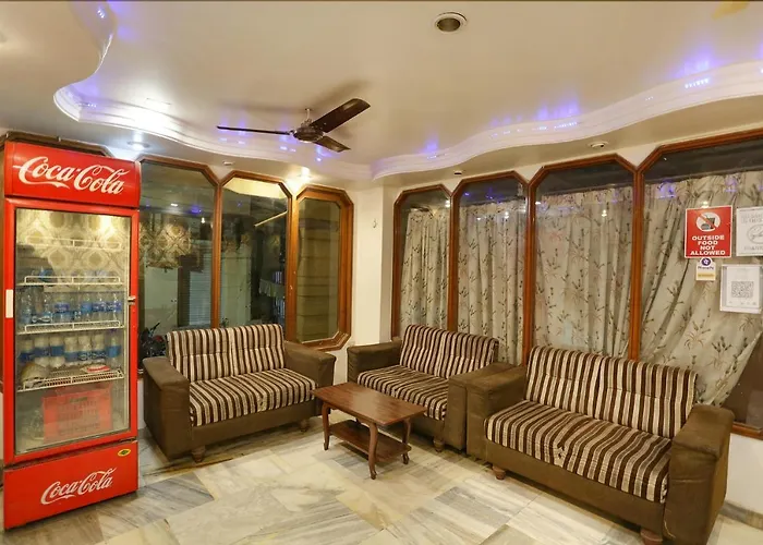 Fabhotel Ashoka Inn