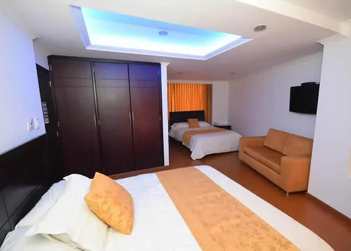 Hotel Zafiro Plaza