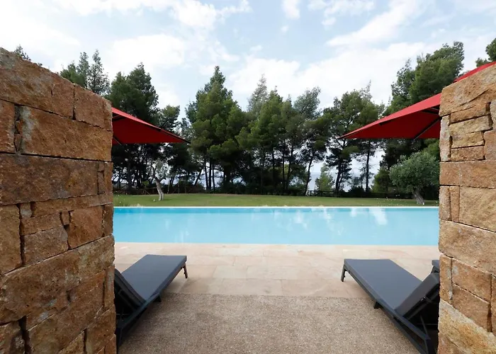 Amantes Villas And Suites Nikiti 