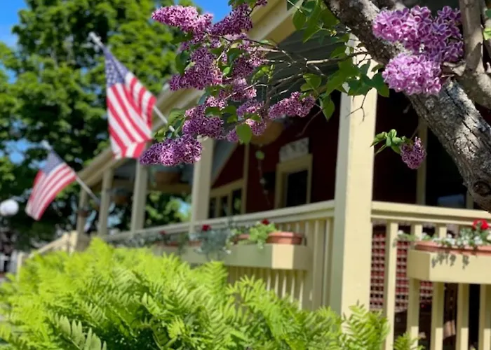 Central House Inn