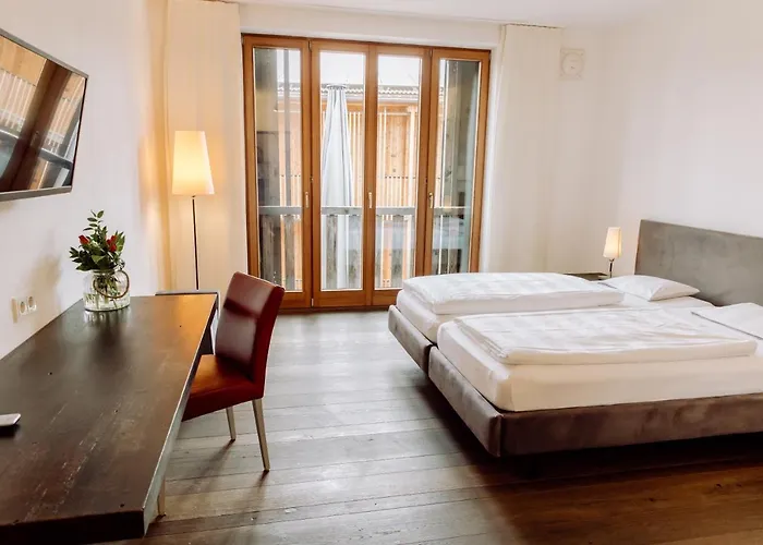 Gasthof und Hotel Hirzinger Riedering