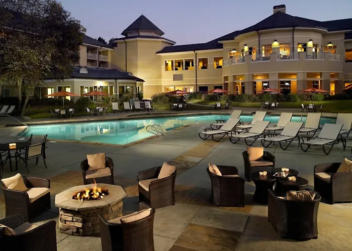 Atlanta Evergreen Lakeside Resort