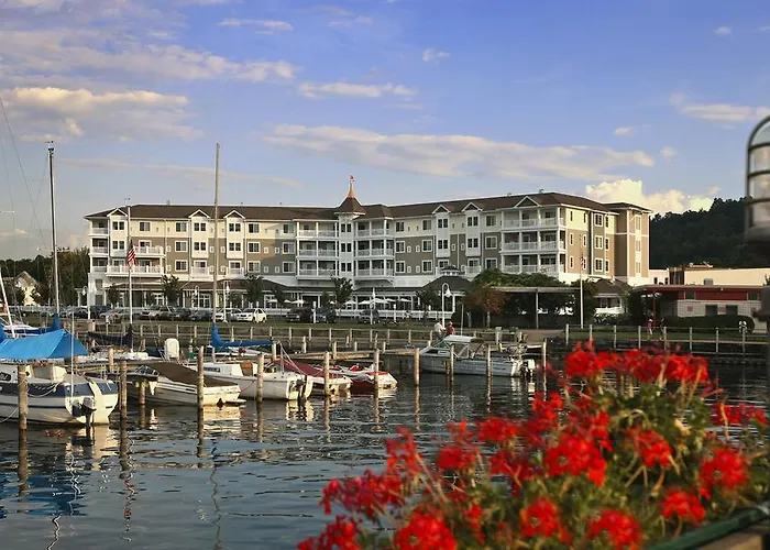 Watkins Glen Harbor Hotel