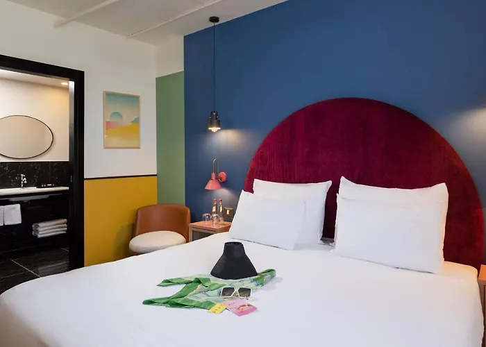 Play Seaport Suite Hotel Tlv