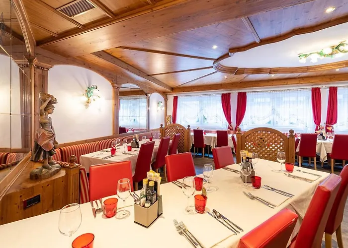 Hotel Italia Canazei