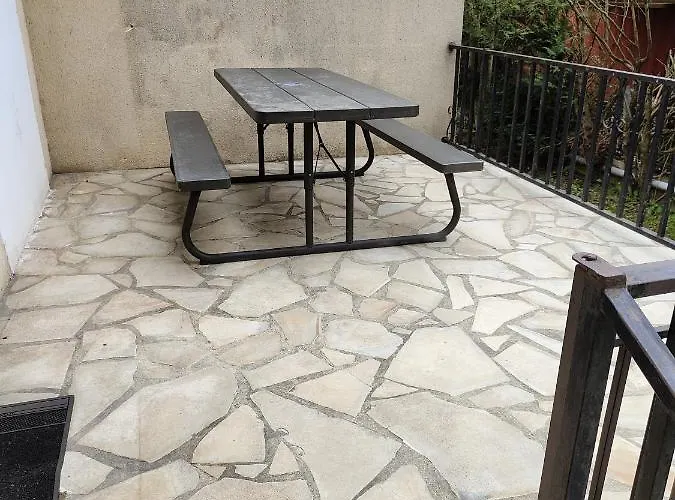 Hôtel Les 4 Chênes