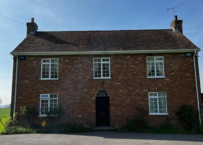 Plumpton House