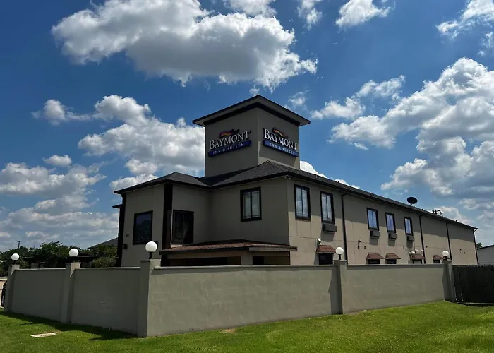 Baymont By Wyndham Bryan College Station