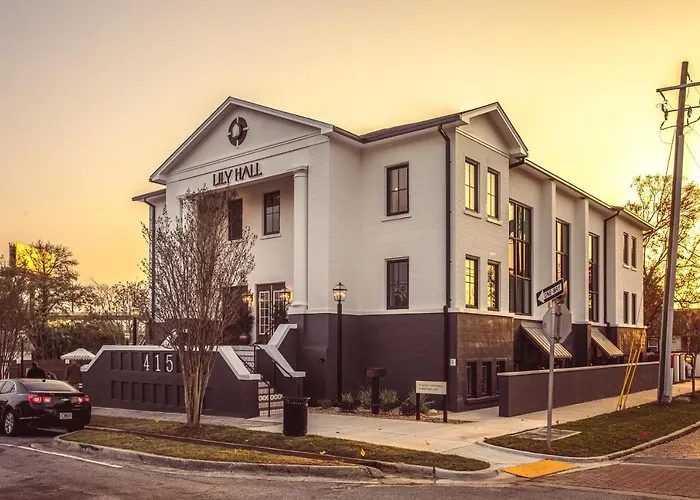 Lily Hall-A Boutique Hotel