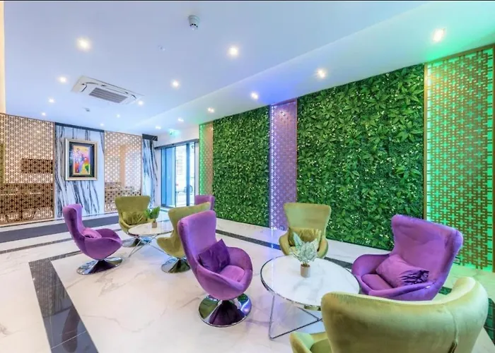 Hotel Business Bay das ehemalige Staycation Hotel