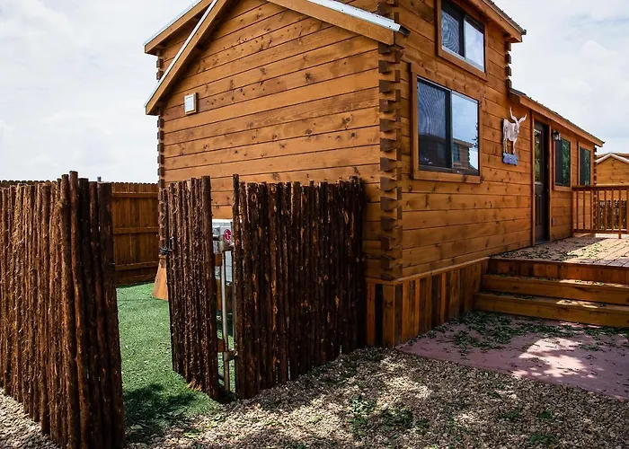 The Big Texan - Cabins And Wagons