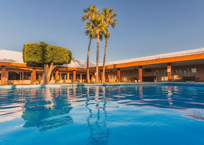 El Camino Hotel&Suites