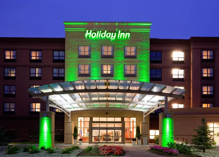 Holiday Inn Madison At The American Center By Ihg