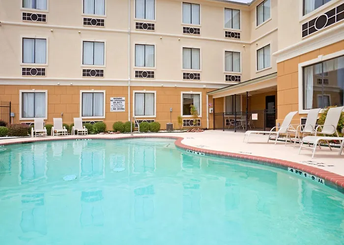 Holiday Inn Express & Suites Mount Pleasant By Ihg