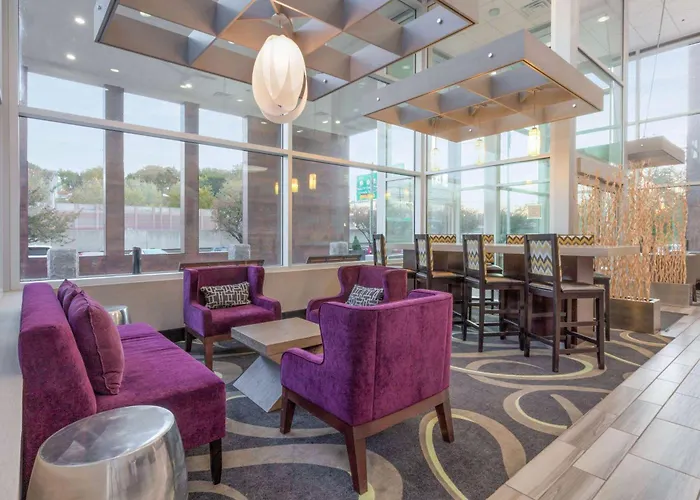 La Quinta By Wyndham Clifton/Rutherford