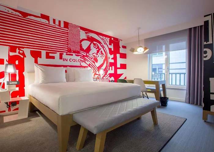 Hotel Radisson Red Brussels Ixelles