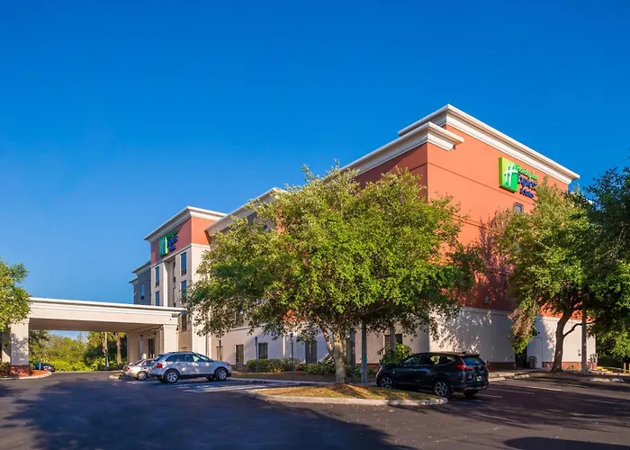 Holiday Inn Express Hotel & Suites Tampa-Anderson Road-Veterans Exp By Ihg