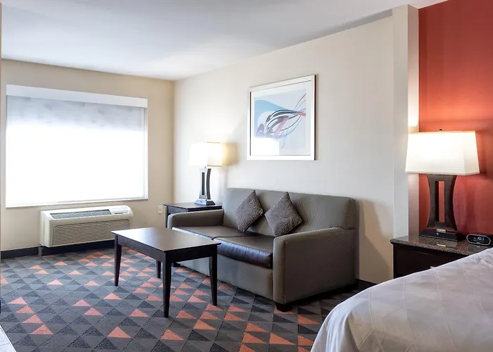 Holiday Inn Oceanside Marina Camp Pendleton By Ihg