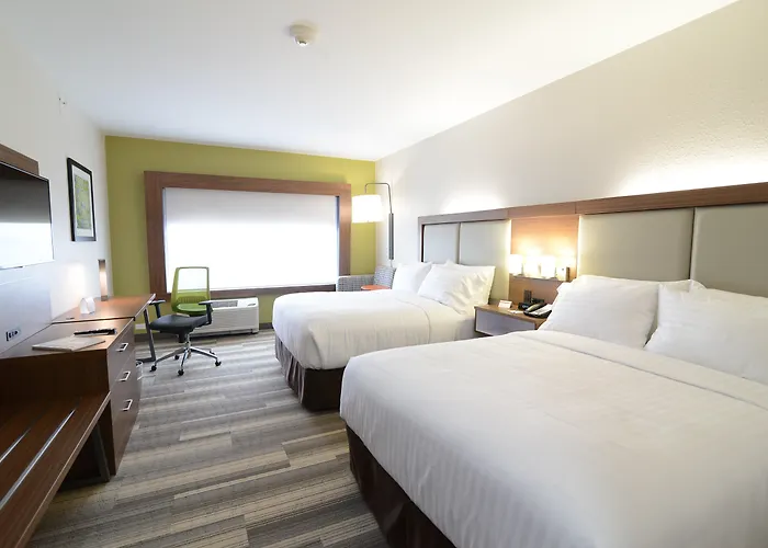 Holiday Inn Express & Suites Chicago North Shore - Niles By Ihg
