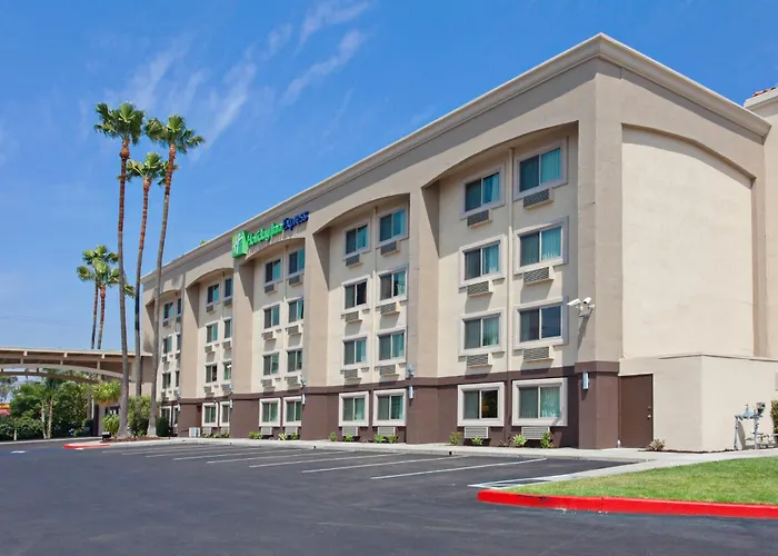 Holiday Inn Express San Bernardino Colton By Ihg