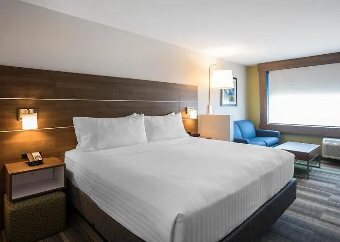 Ludington Dog Friendly Hotels