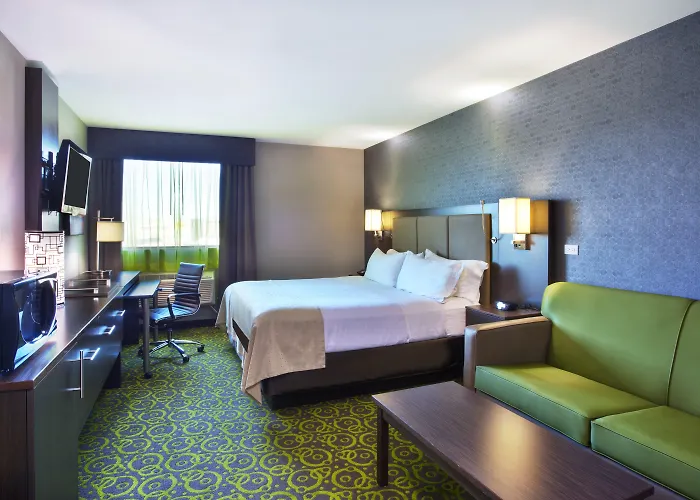 Holiday Inn Express Winnipeg Airport - Polo Park By Ihg