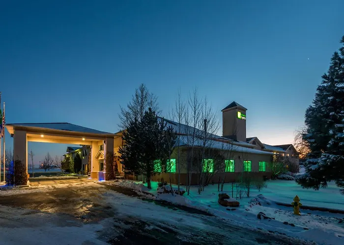 Holiday Inn Express Hotel & Suites Raton By Ihg