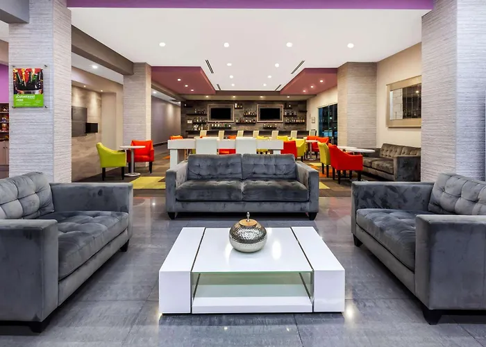 Chn Hotel Monterrey Aeropuerto, Trademark By Wyndham