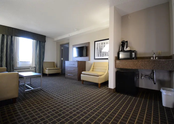 Holiday Inn Hazlet By Ihg