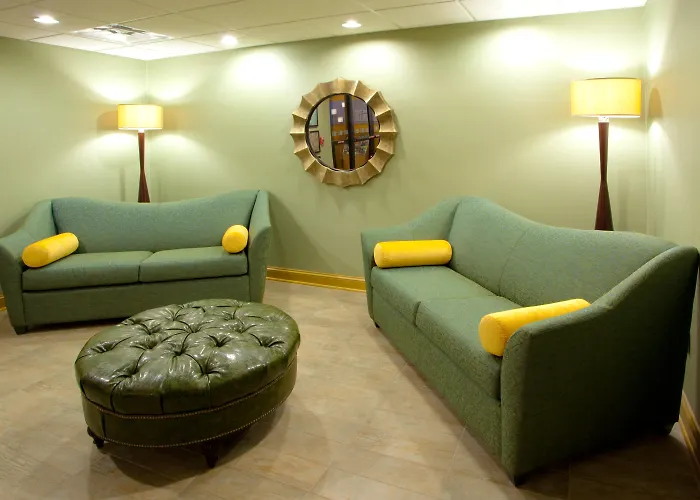 Holiday Inn Express Hotel & Suites Thornburg-S. Fredericksburg By Ihg