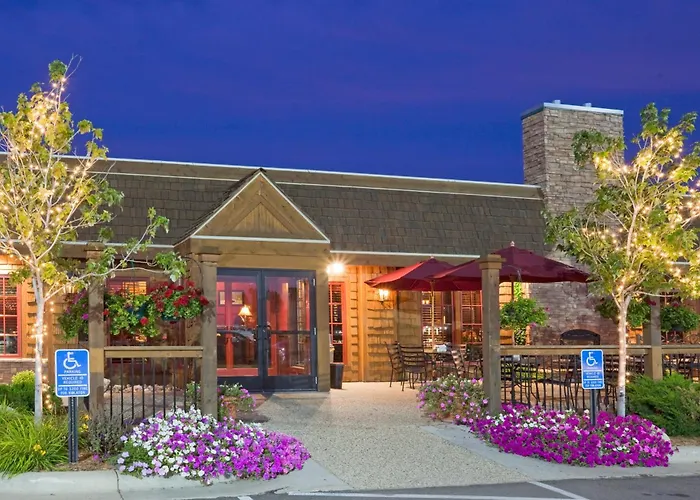 Alexandria Hotel & Conference Center