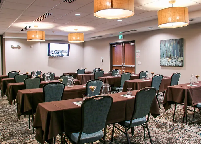 Holiday Inn & Suites Denver Tech Center-Centennial By Ihg