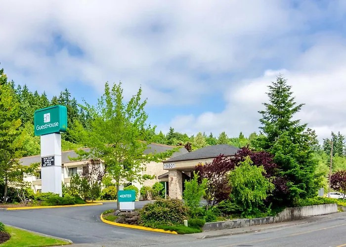Guesthouse Inn & Suites Poulsbo
