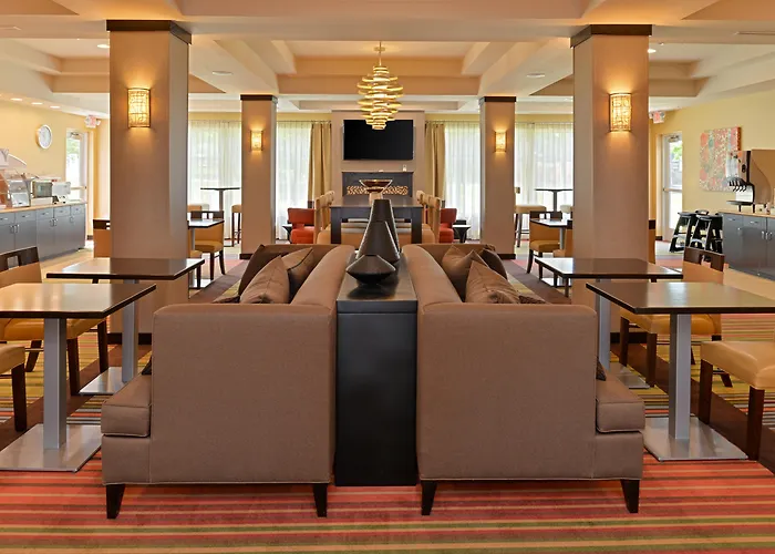 Holiday Inn Express & Suites New Martinsville By Ihg