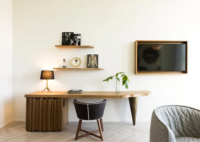 Kimpton La Peer By Ihg
