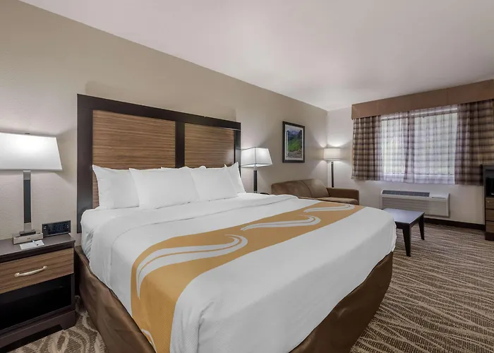 Quality Inn & Suites - Wolf Creek