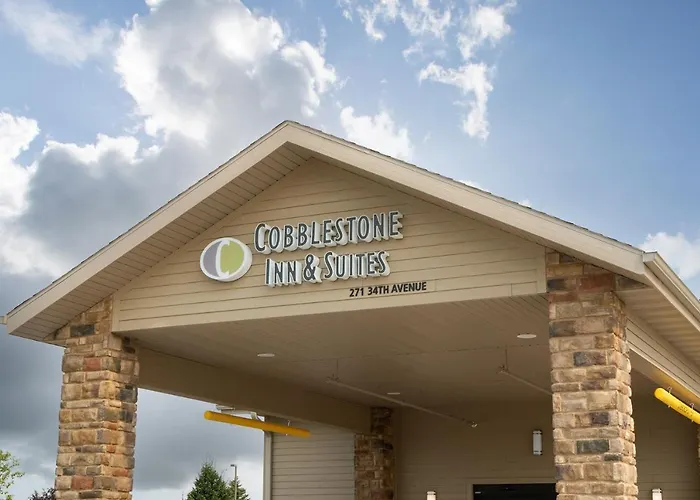 Cobblestone Hotel & Suites-Sheldon