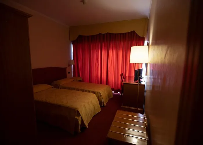 Villa Sirena Hotel e Ricevimenti Durazzano