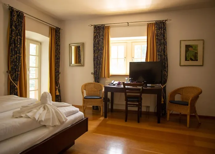 Hotel Burg Kerpen