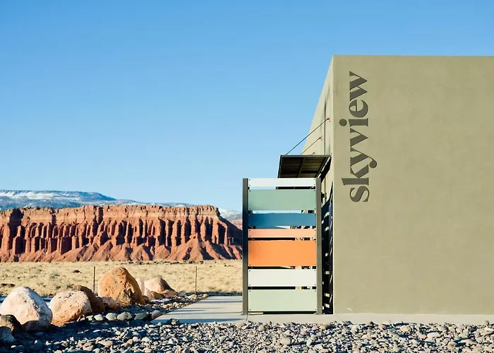 Skyview Hotel
