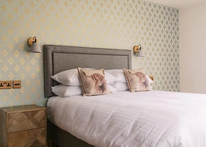 The Blind Bull Hotel Little Hucklow