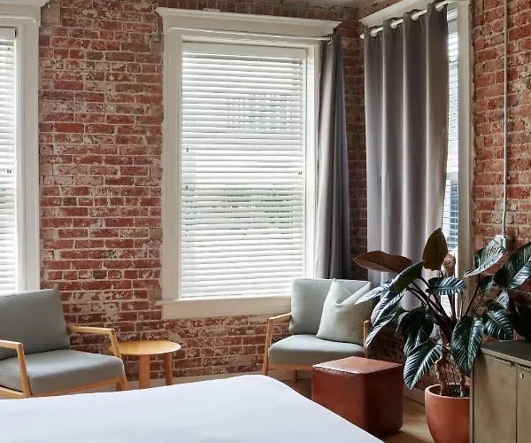 The Jesse Hotel & Bar Reno