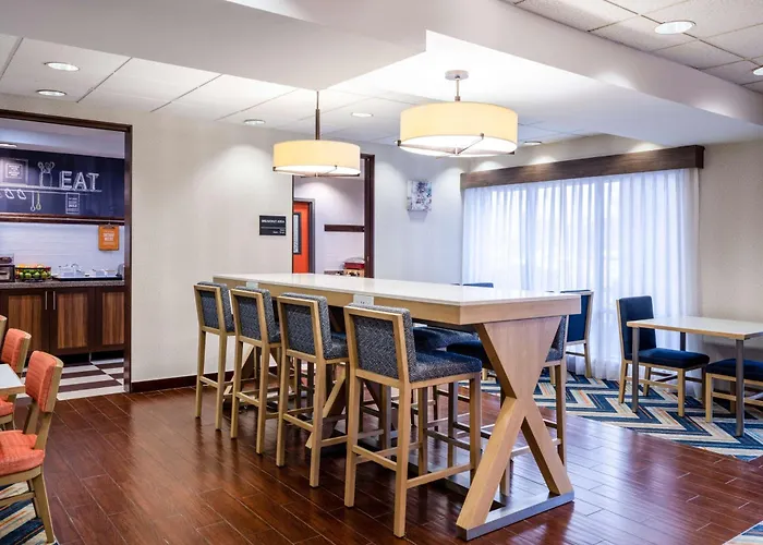 Hampton Inn Joliet/I-80