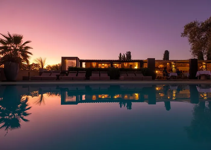 Hotel La Dimora - Les Collectionneurs à Oletta 