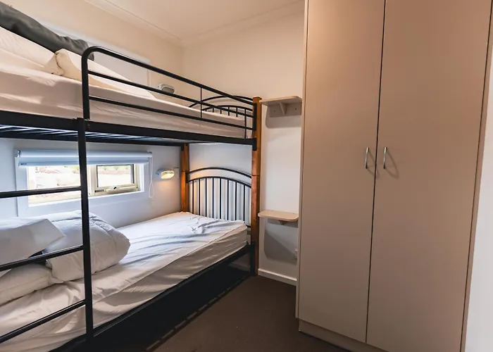 Big4 Tassie Getaway Parks St Helens Hotel