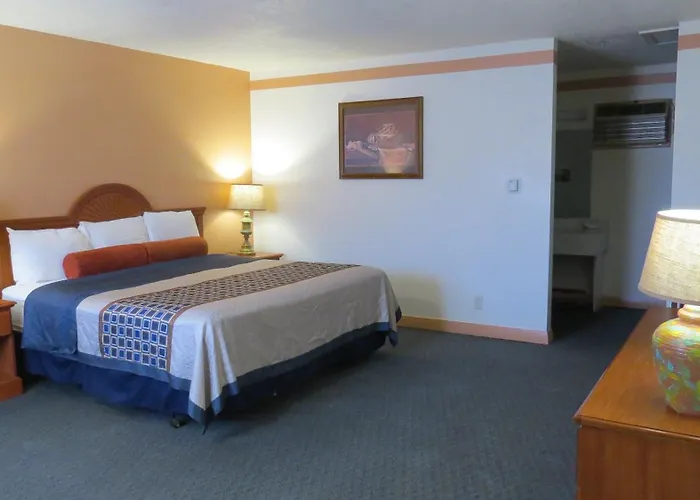 Casa Lemus Inn Raton