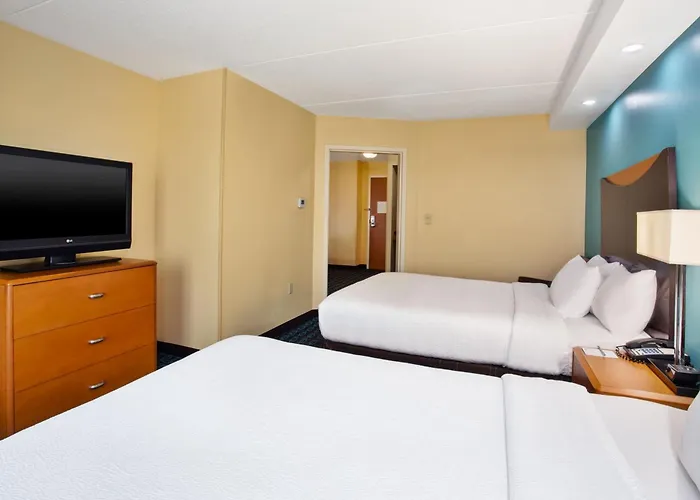 Fairfield Inn & Suites By Marriott Lexington North