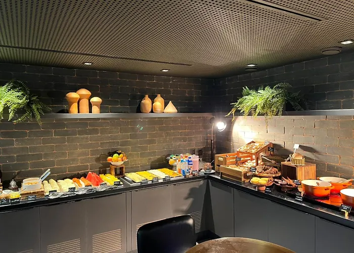 Fity Hotel